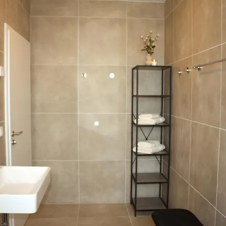 Apartament Komfort & Stil Fuer Job & Reise - 6 Personen Soltau